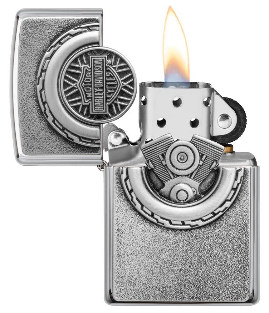 Harley-Davidson® Engine Surprise Emblem Street Chrome Lighter