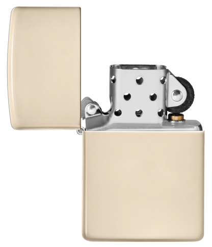 Briquet Zippo vue de face du briquet tempête Zippo Flat Sand éteint, sans flamme
